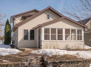 204 SE 3rd Ave, Grand Rapids, MN 55744