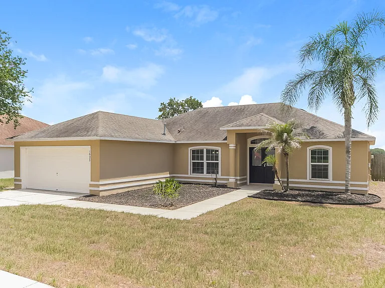 1625 Nightfall Dr — Photo 3