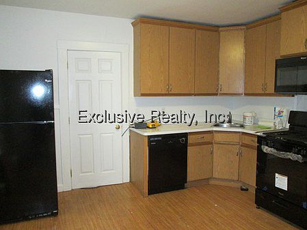 2nd image of 75 Allison St #75