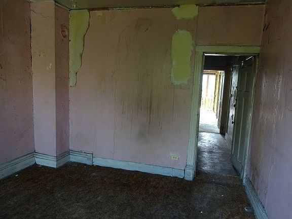 4th image of 6668 S Hartwell Ave