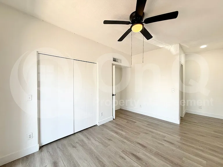 2827 E Le Marche Ave #203 — Photo 9