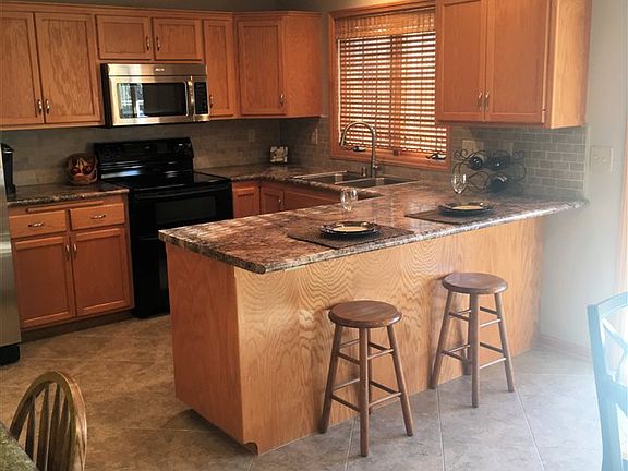 5th image of 6210 Wild Flower Ct