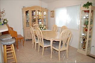 4th image of 8 Samuel Dr Unit 1-4