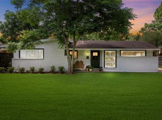 9535 Winsome Ln, Houston, TX 77063