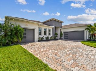 8936 Sanders Tree Loop, Wesley Chapel, FL 33545
