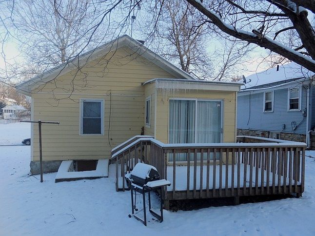 1st image of 2630 Chelsea Ave