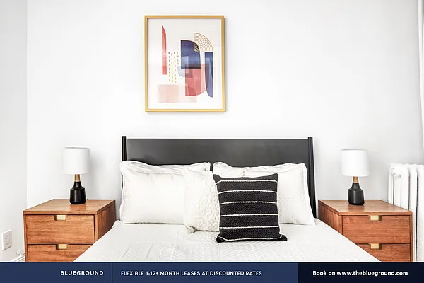 Rented by The Blueground | media 9