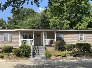 76 Curry Ln, Talladega, AL 35160