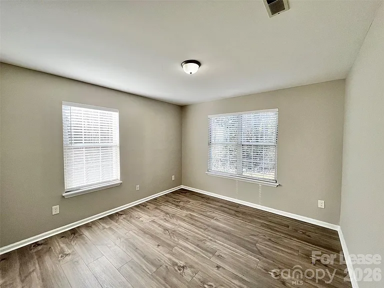 2901 Iron Gate Ln — Photo 15
