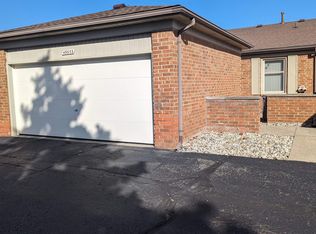 49653 Hamilton Ct, Shelby Township, MI 48315
