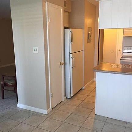 4th image of 200 Saint Andrews Blvd APT 702
