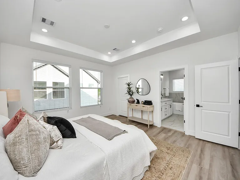 7723 Hammerly Blvd #B — Photo 30