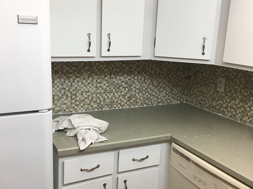 1st image of 539 Midway Dr #A