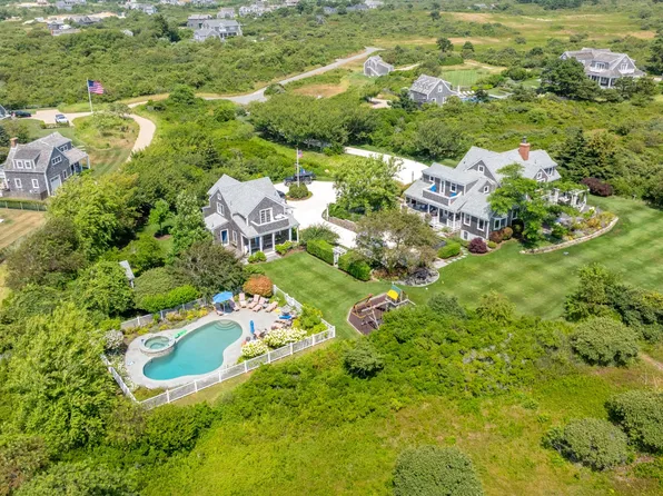 4 Fintry Ln, Nantucket, MA 02554