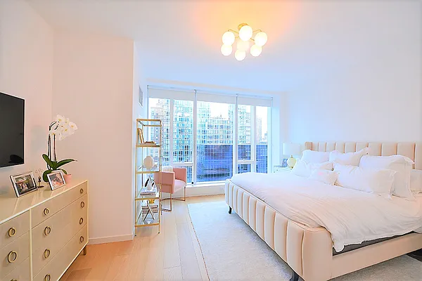 Rented by Home Ambassadors | media 34