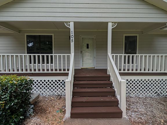 2nd image of 105 Jennifer Ln