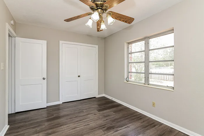 402 Ariana Ave — Photo 8