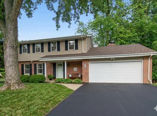 2470 Lionel Ct, Brookfield, WI 53045