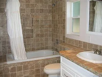 6724 Jumilla Ave — Photo 13