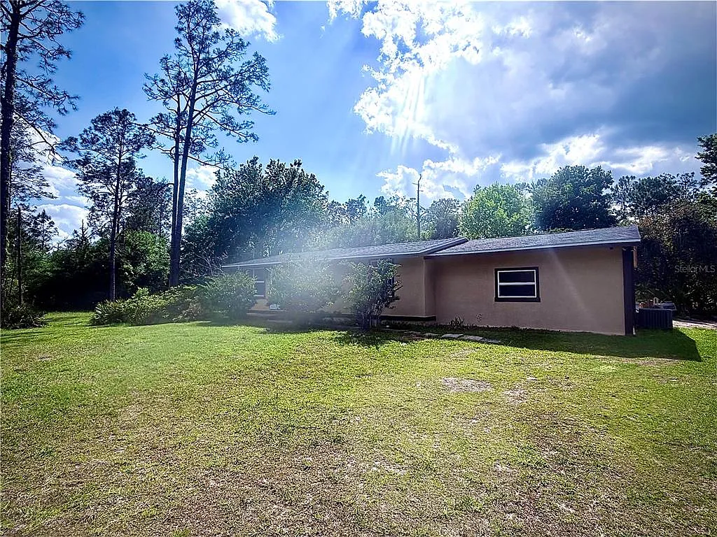 3 bed, 2.0 bath, 1632 sqft, $2,650 — Photo 1