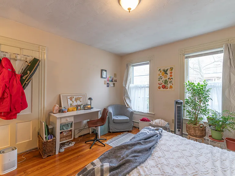 192 Mansfield St #1 — Photo 5
