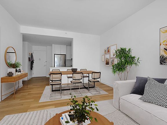 4th image of 8 Vanderbilt Ave #10E