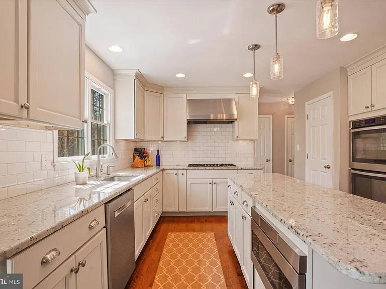 307 Rhineforte Dr — Photo 13