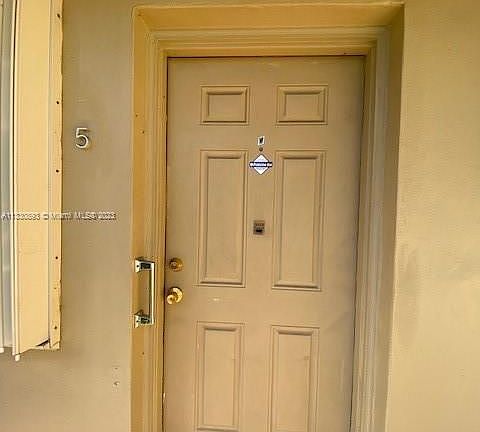 4th image of 1350 NE 119th St #135005