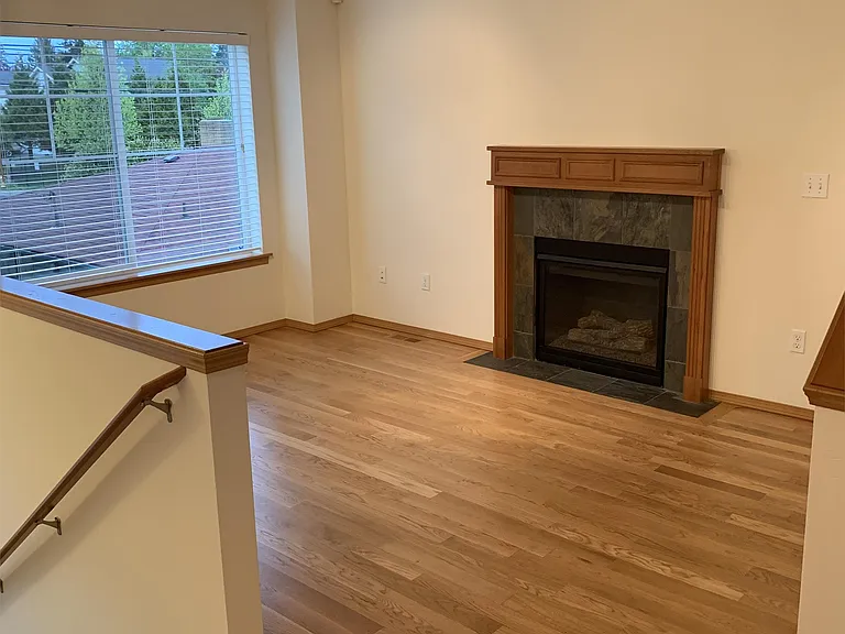 9515 Holly Dr #1 — Photo 9