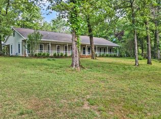 168 Cherryhill Ln, Mena, AR 71953