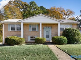 500 Forrest Park Ct NW, Huntsville, AL 35806