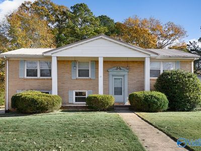 500 Forrest Park Ct NW, Huntsville, AL, 35806