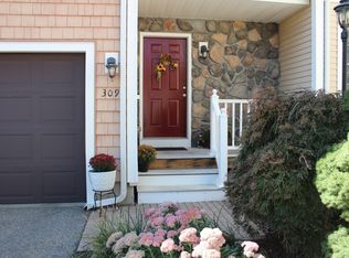 309 Hampton Way #309, Abington, MA 02351