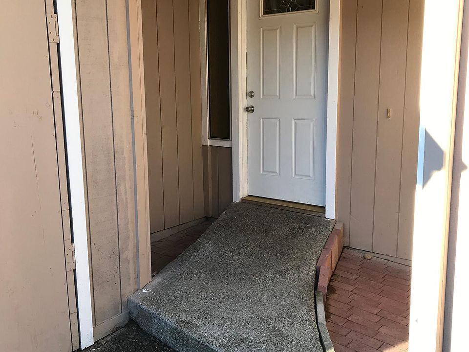 1st image of 7508 104th St E