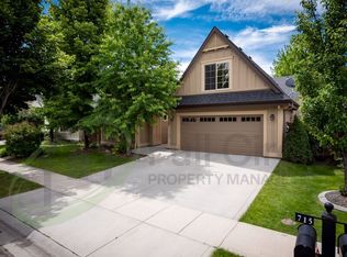 715 W Laughton Dr, Meridian, ID 83646