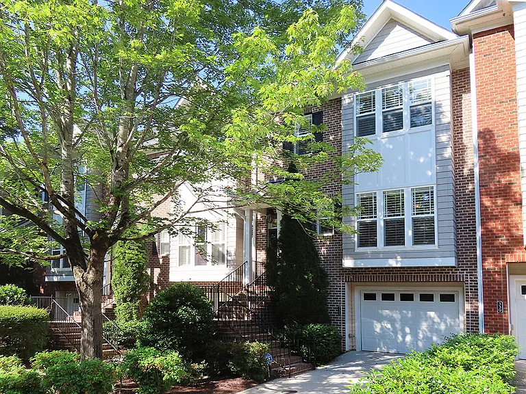 337 Rose Walk Ln — Photo 17