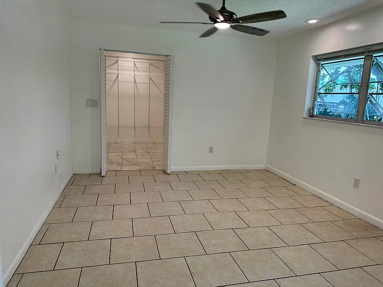 1 Indialucie Pkwy — Photo 10