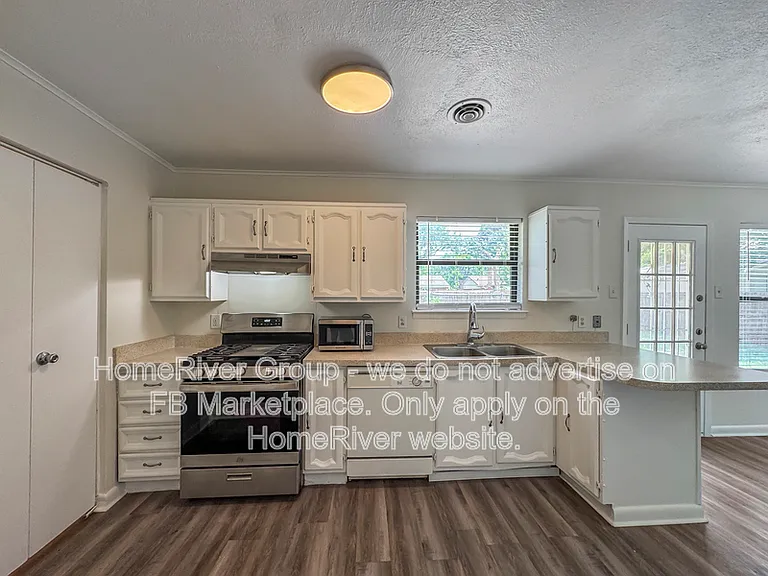 607 Fairview Dr — Photo 4
