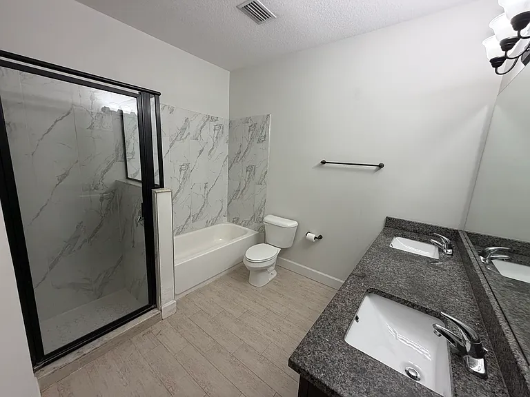 2108 Penny Ln — Photo 10