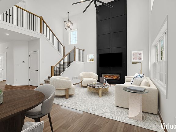 2nd image of 43 Levanno Dr