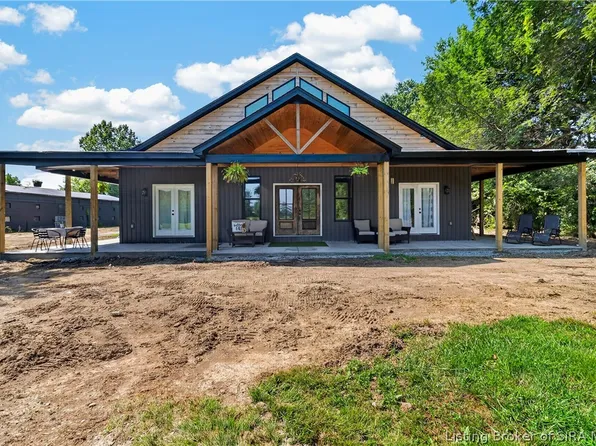 1523 Omega Court, Scottsburg, IN 47170