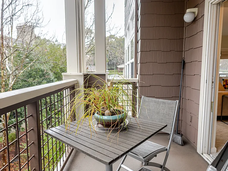 525 Swallowtail Ct — Photo 41