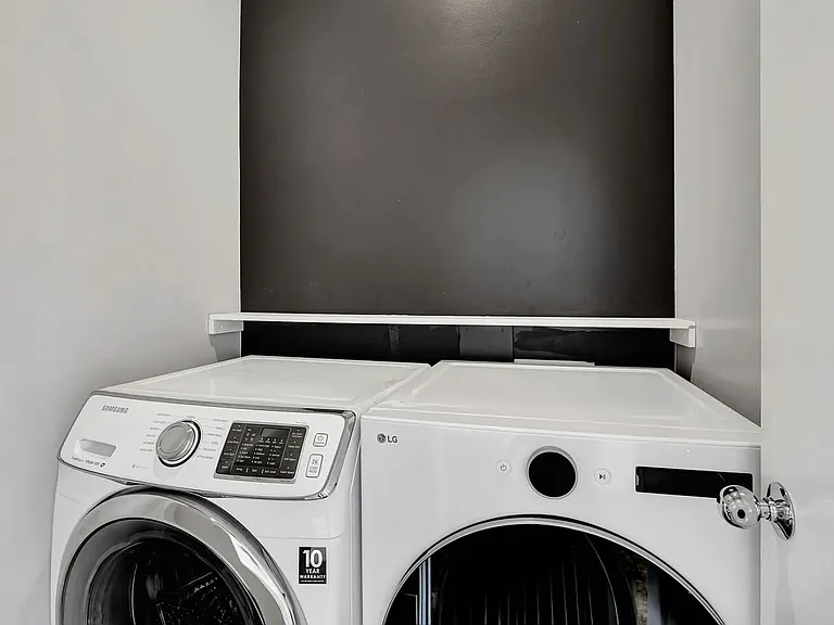 Full sized washer/dryer