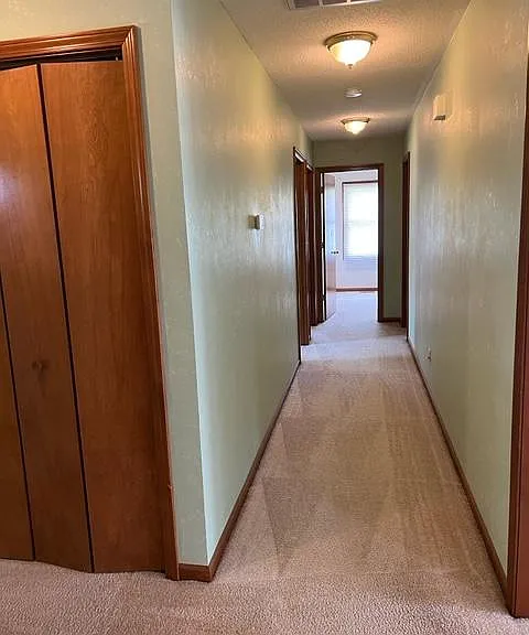 1100 Dani Ln — Photo 9