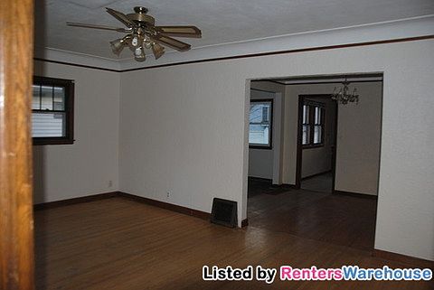 4th image of 1438 Hewitt Ave