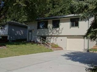 6631 S 151st St, Omaha, NE 68137