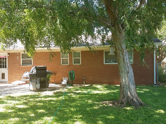 4th image of 2710 Beechwood St