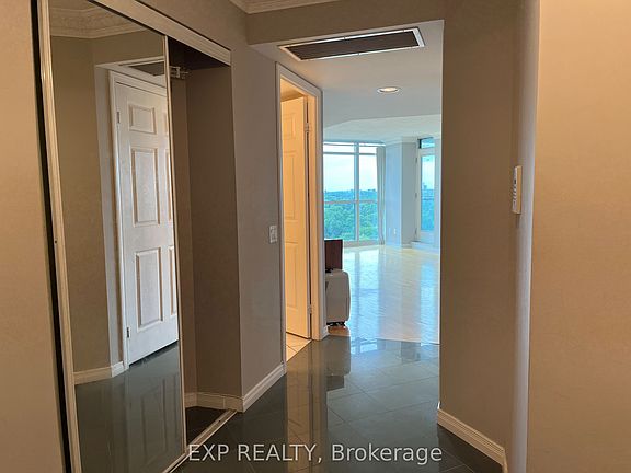 5th image of 28 Harrison Garden Blvd #1608