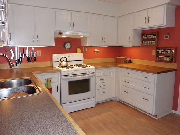 4th image of 124 Grand Canyon Dr