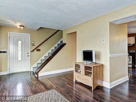 2nd image of 7629 Odaniel Ct